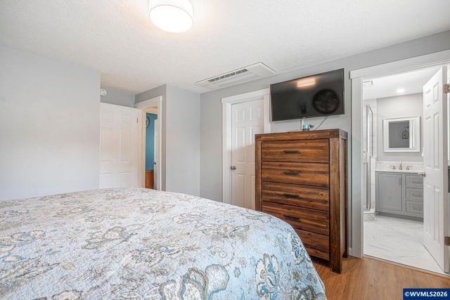 5425 Val View Dr SE, Turner, OR 97392
