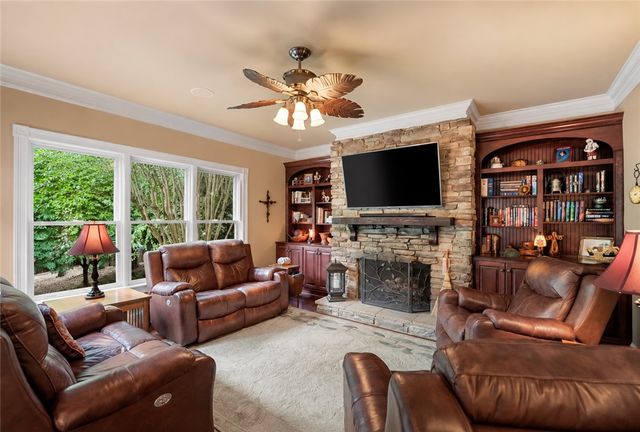 208 Riverstone Way, Greer, SC 29651