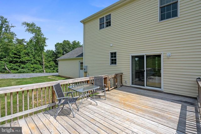 267 SHENANDOAH RIVER LN, Front Royal, VA 22630