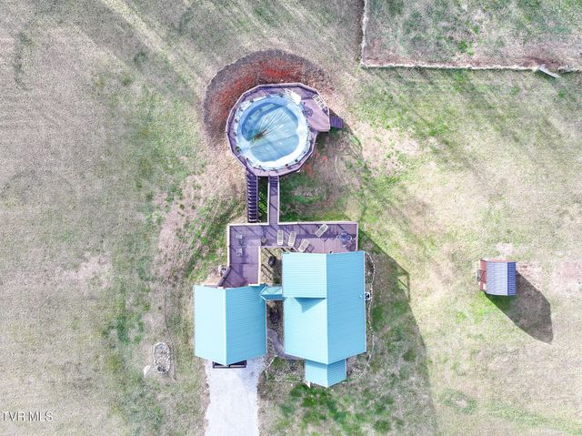 1345 Midway Road, Midway, TN 37809