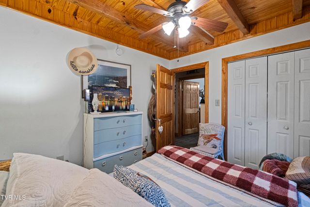 1345 Midway Road, Midway, TN 37809