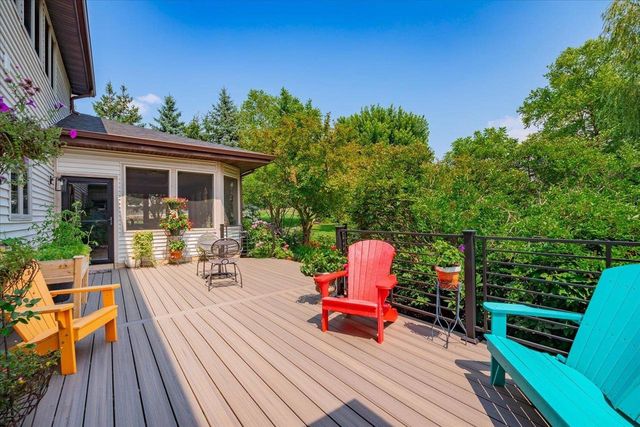 1005 Stonebriar Drive, Verona, WI 53593