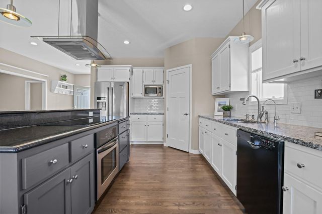 12981 196th Ct NW, Elk River, MN 55330