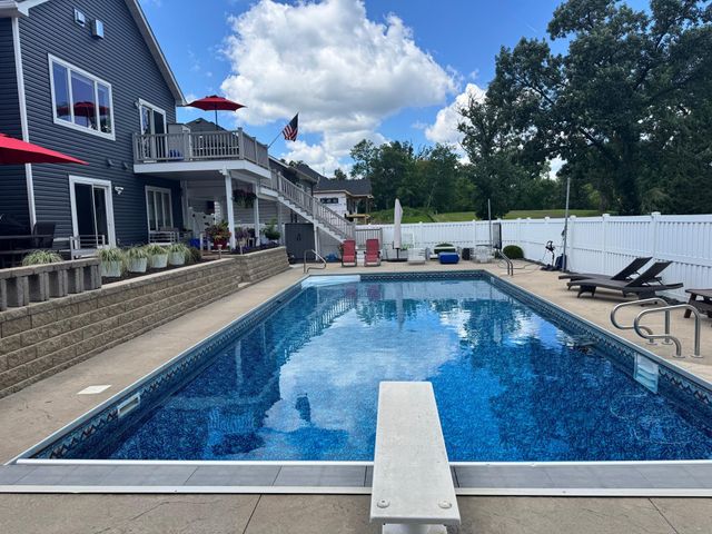 12981 196th Ct NW, Elk River, MN 55330