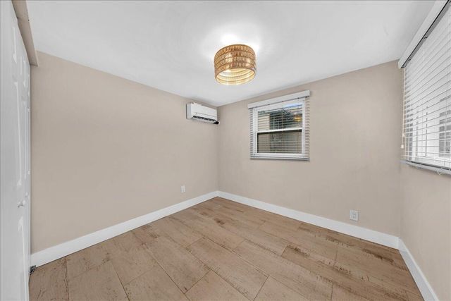 1835 Park Lane, Fort Lauderdale, FL 33315