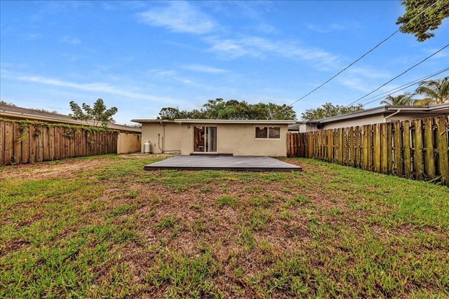 1835 Park Lane, Fort Lauderdale, FL 33315