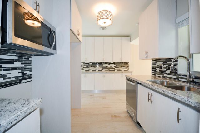 1835 Park Lane, Fort Lauderdale, FL 33315