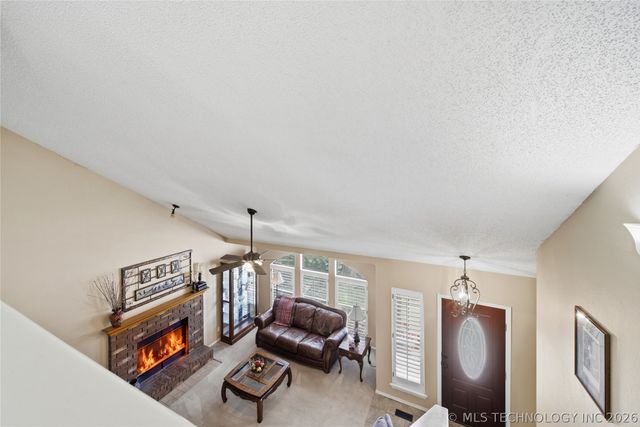 11330 S 108th East Place, Bixby, OK 74008