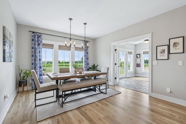 560 Cedar LANE, Summit, WI 53066