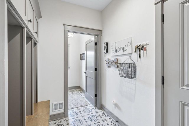 560 Cedar LANE, Summit, WI 53066