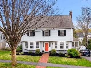 47 Standish Rd, Milton, MA 02186