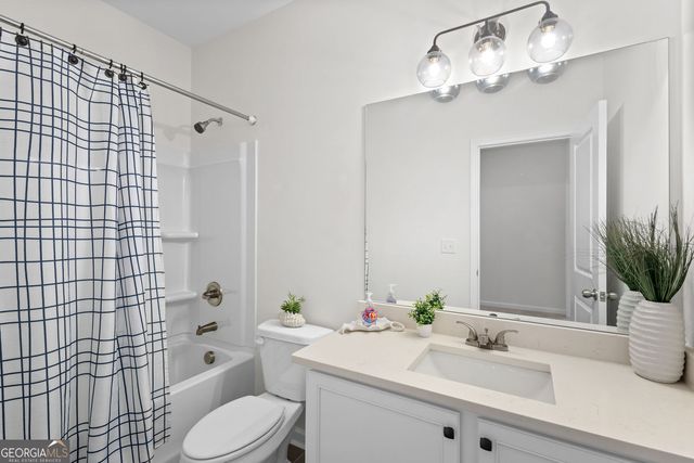 206 Blue Dragon Drive, Jefferson, GA 30549