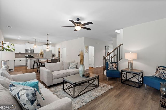 206 Blue Dragon Drive, Jefferson, GA 30549