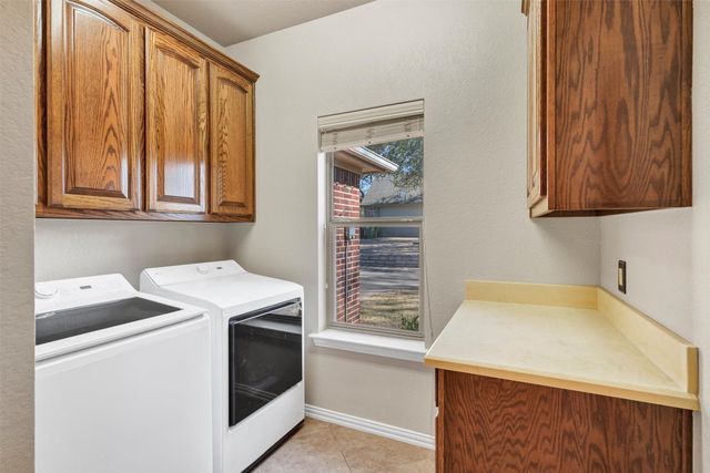 121 Heritage Place, Glen Rose, TX 76043