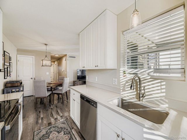 2065 W Vassar Ave, Englewood, CO 80110