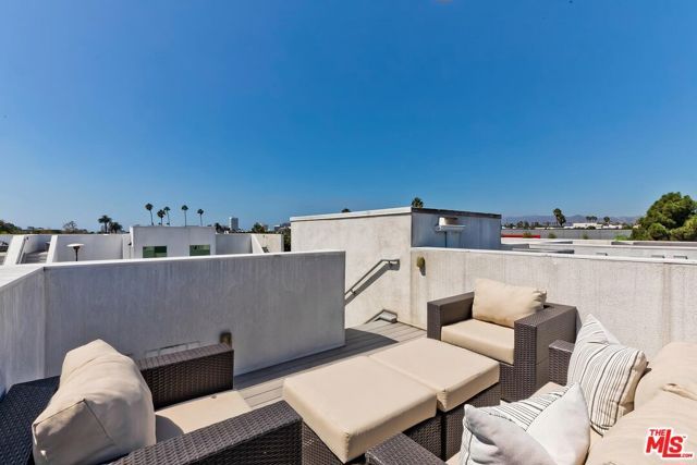 1433 14th Street 15, Santa Monica, CA 90404