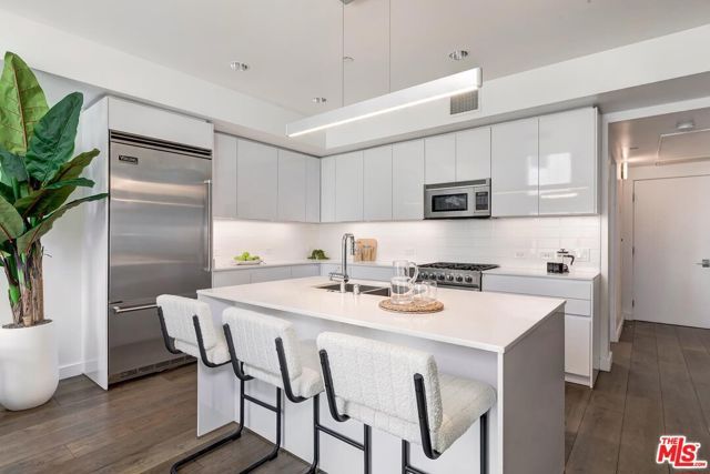 1433 14th Street 15, Santa Monica, CA 90404
