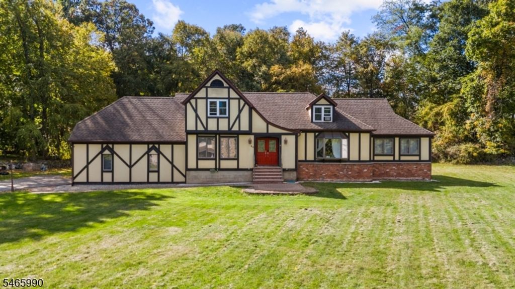 40 Woodland Rd, Franklin Boro, NJ 07416 — exterior