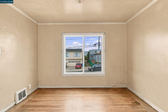 219 Hillcrest Dr, Daly City, CA 94014