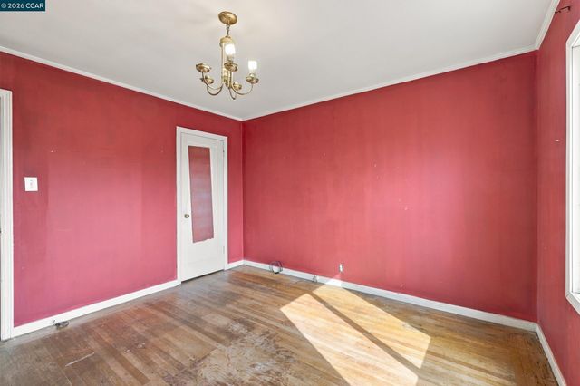 219 Hillcrest Dr, Daly City, CA 94014
