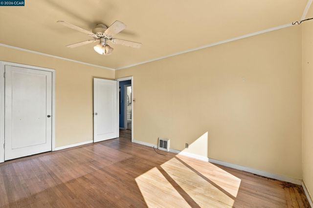 219 Hillcrest Dr, Daly City, CA 94014