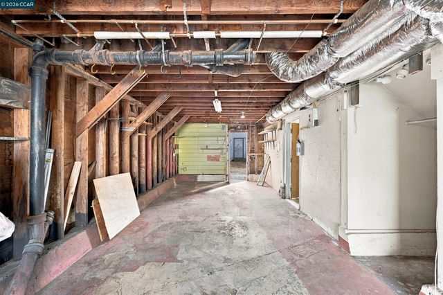 219 Hillcrest Dr, Daly City, CA 94014