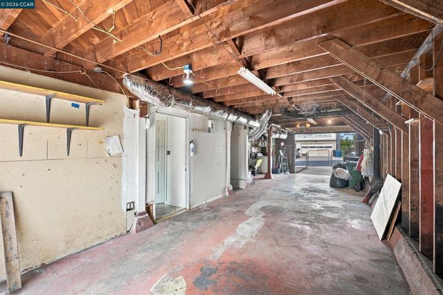 219 Hillcrest Dr, Daly City, CA 94014