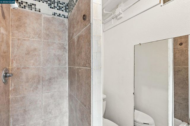219 Hillcrest Dr, Daly City, CA 94014