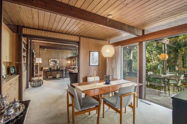 2525 Sheffield Drive, Kalamazoo City, MI 49008