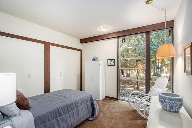 2525 Sheffield Drive, Kalamazoo City, MI 49008