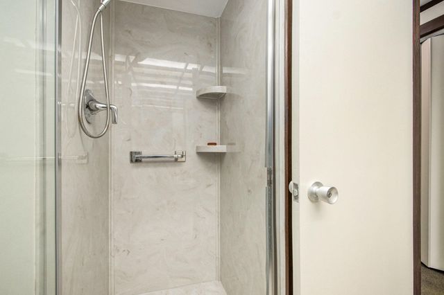 2525 Sheffield Drive, Kalamazoo City, MI 49008