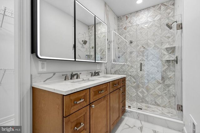 9653 WOODBROOK LANE, Midland, VA 22728