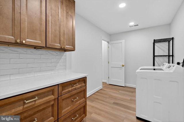 9653 WOODBROOK LANE, Midland, VA 22728
