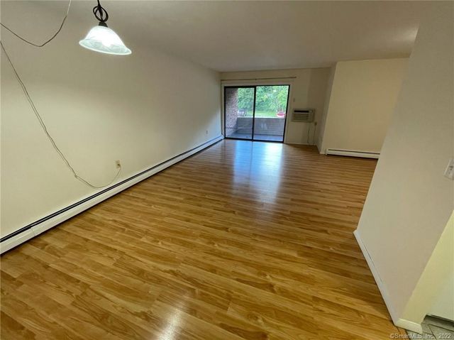 565 Talcottville Road APT 2B7, Vernon, CT 06066