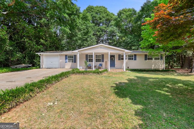 74 Michael Drive, Newnan, GA 30263