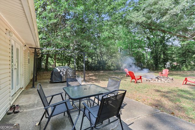 74 Michael Drive, Newnan, GA 30263