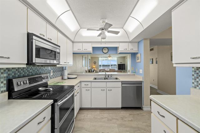 190 PINELLAS LANE 207A, Cocoa Beach, FL 32931