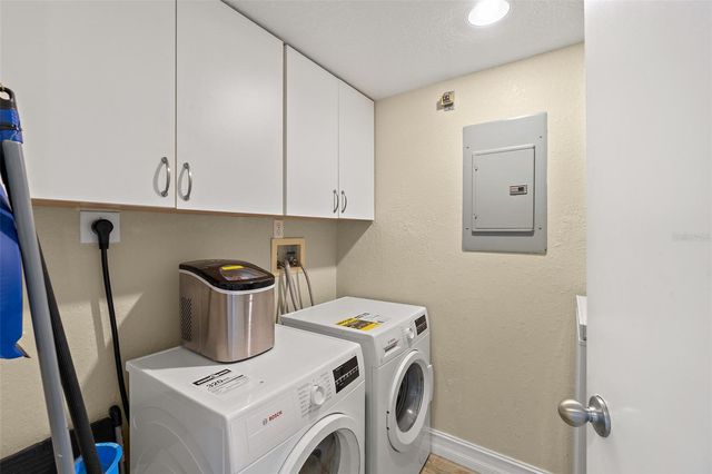 190 PINELLAS LANE 207A, Cocoa Beach, FL 32931