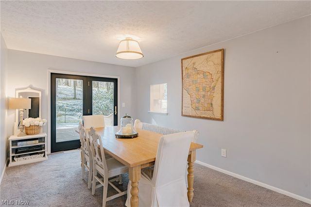 17091 Wing Road, Chagrin Falls, OH 44023