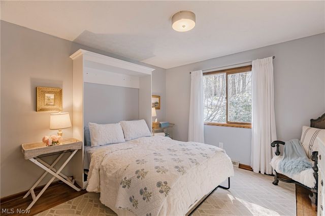17091 Wing Road, Chagrin Falls, OH 44023