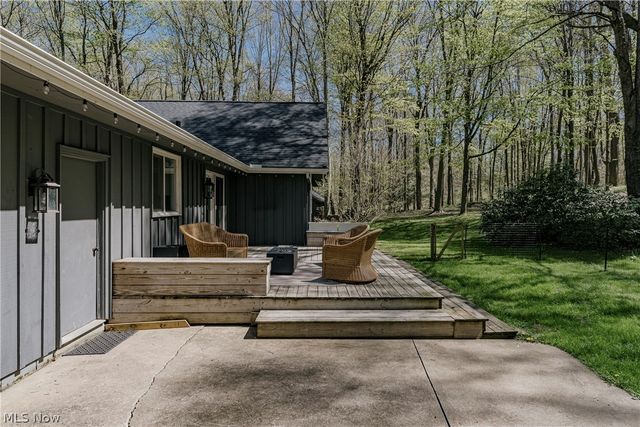 17091 Wing Road, Chagrin Falls, OH 44023