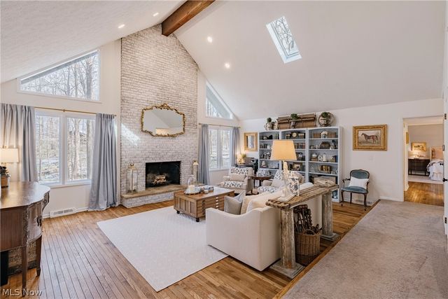 17091 Wing Road, Chagrin Falls, OH 44023