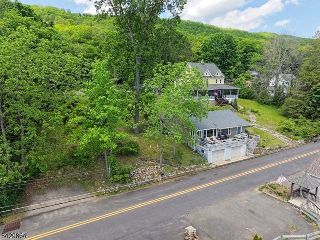 77 Lower North Shore Rd, Frankford Twp., NJ 07826