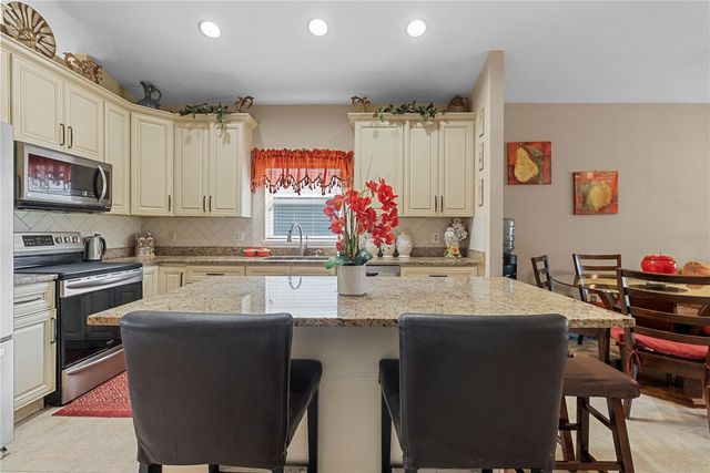 7442 REX HILL TRAIL, Orlando, FL 32818