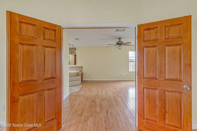 991 Tahiti Avenue SE, Palm Bay, FL 32909