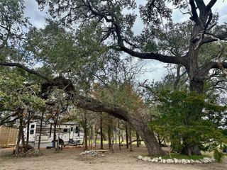 750 FM 154 S, Muldoon, TX 78949