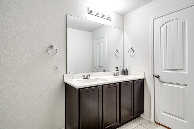 14549 Serrano Ridge Road, Fort Worth, TX 76052