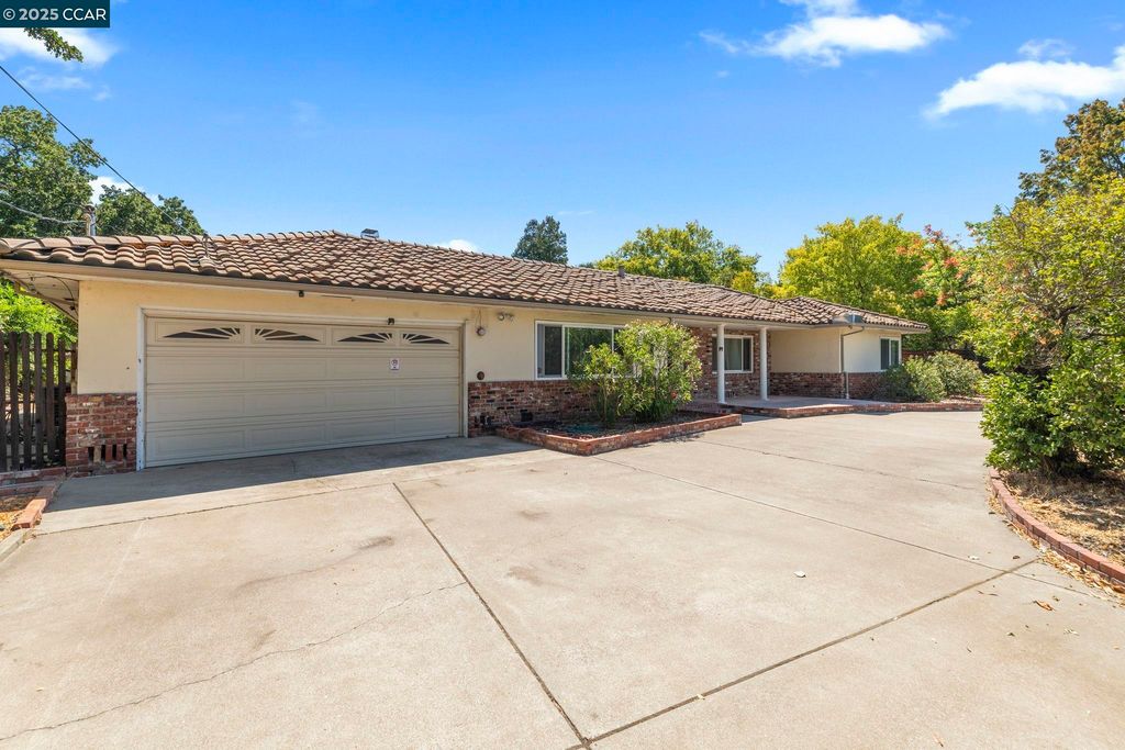 1910 San Miguel Dr, Walnut Creek, CA 94596