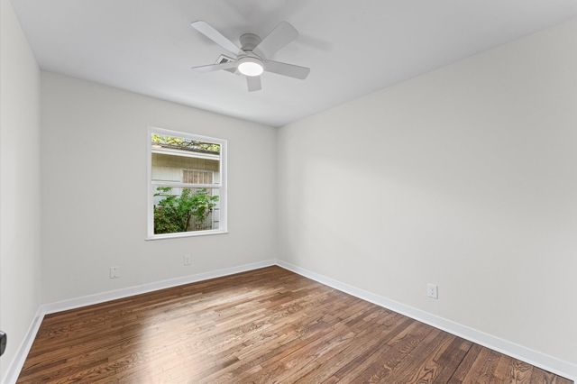 6305 Tarna Lane, Houston, TX 77074