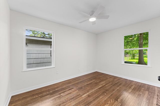 6305 Tarna Lane, Houston, TX 77074